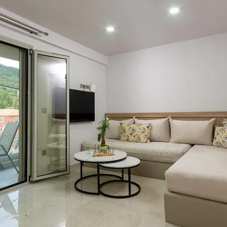 Oasis 4 בית נופש