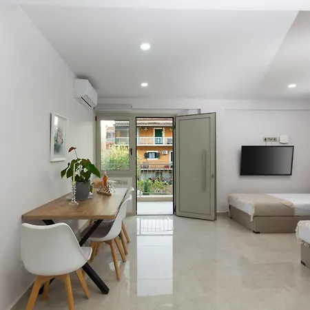 Oasis 4 בית נופש איפסוס